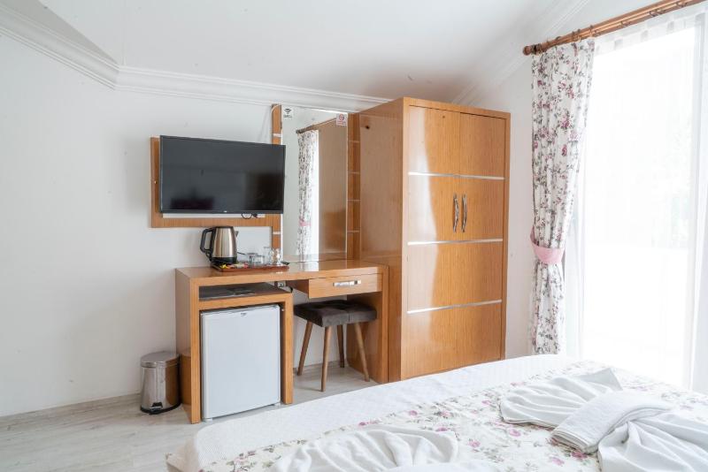 Suite with Balcony image 4