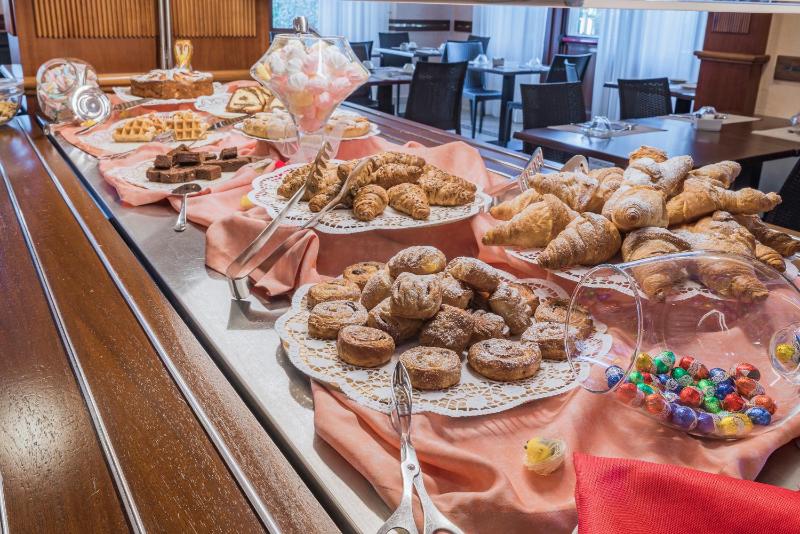 Hotel Gardenia Sirmione - image 23