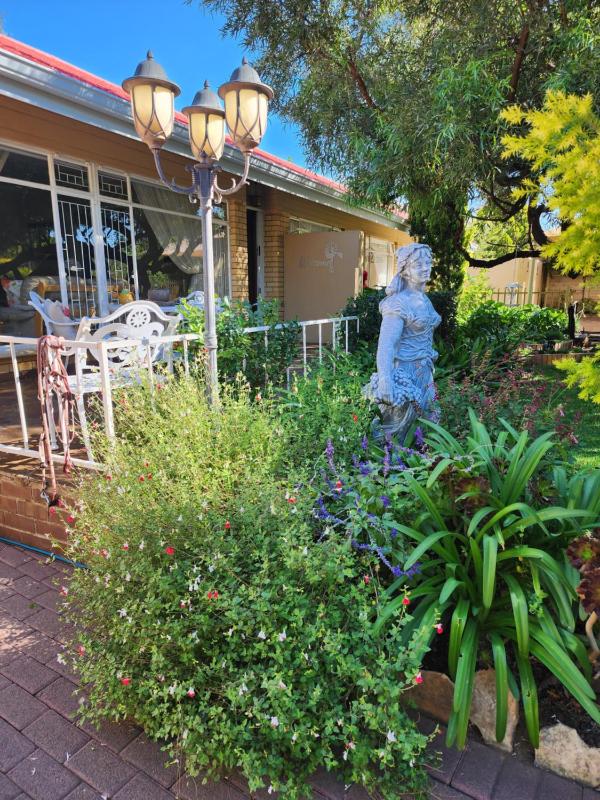 Schnehage Self Catering - image 8