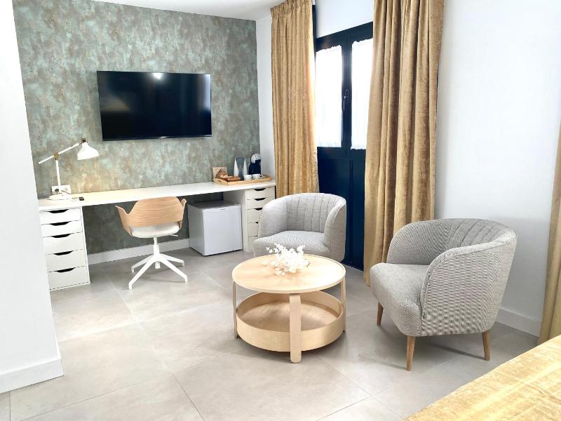 Junior Suite image 4