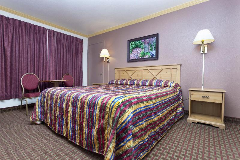 King Room image 2