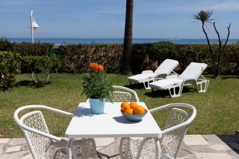 Apartment with Sea View image 4