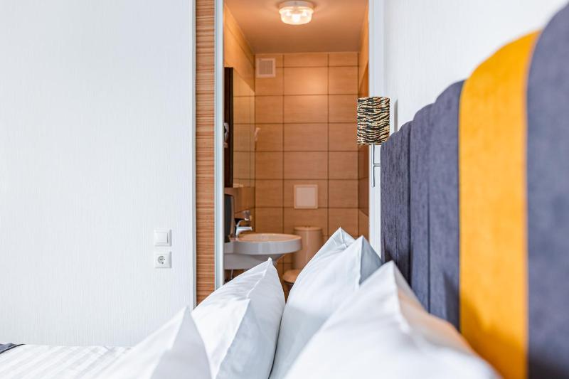Suite image 3
