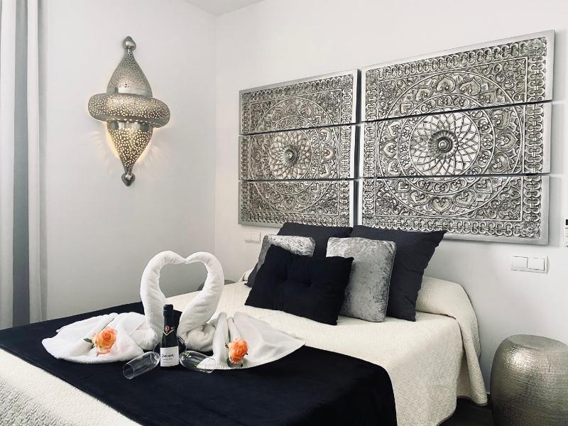 Superior Double Room image 2