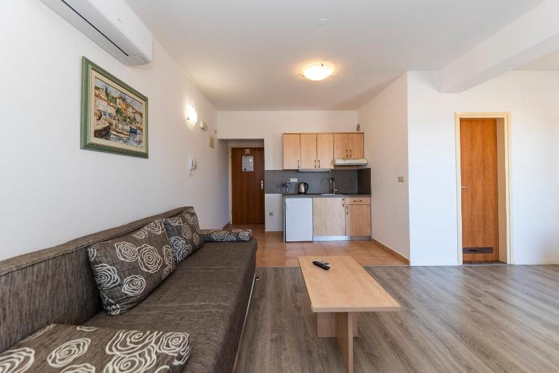 One-Bedroom Apartment with Balcony image 4