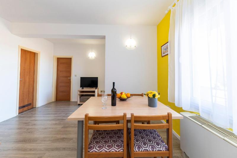One-Bedroom Apartment with Balcony image 2