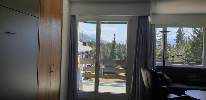Apartment with Mountain View image 3