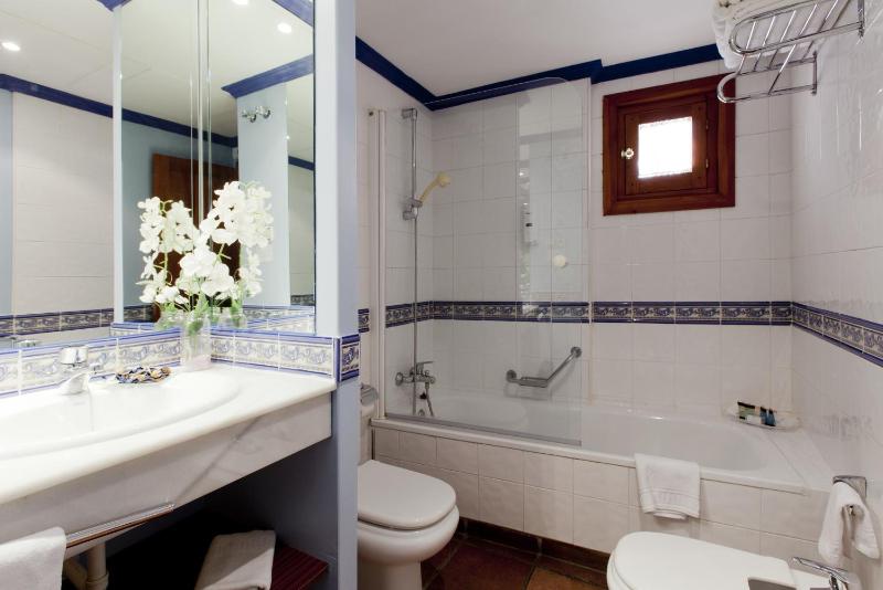 Triple Room image 2