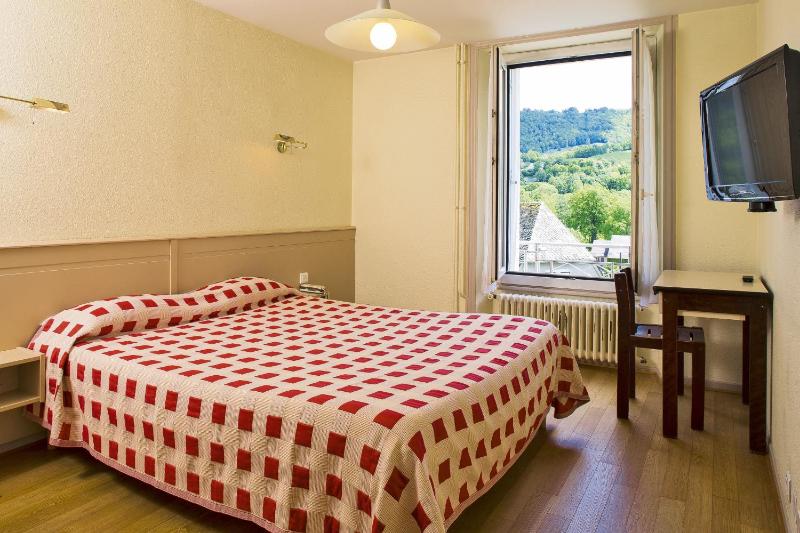 Double Room with Park View image 1