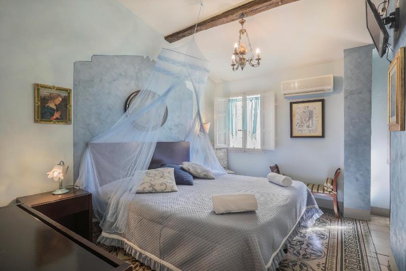 Double or Twin Room image 1