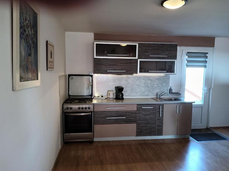 Apartment Simona - Extra comfort with large terrace and jacuzzi - image 15