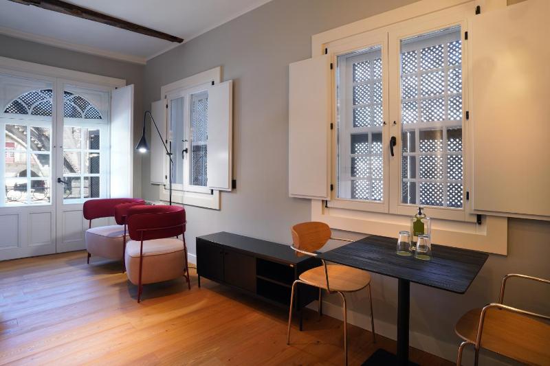 Studio Apartment image 4