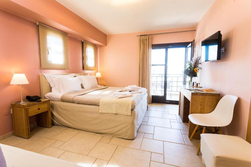 Triple Room image 1
