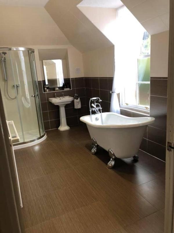 Superior Family Room image 2