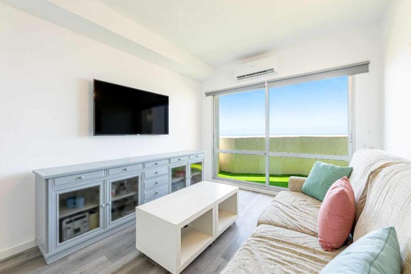 BENALBEACH APARTAMENTO con vistas maravillosas - image 23