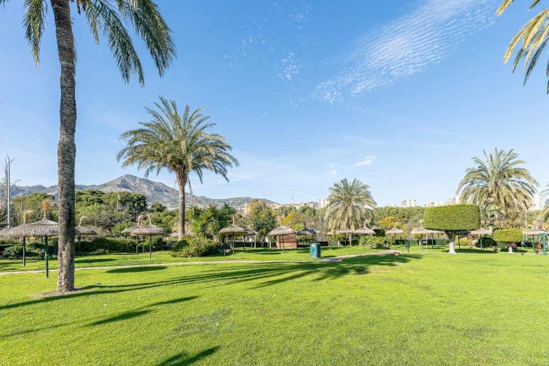 BENALBEACH APARTAMENTO con vistas maravillosas - image 29