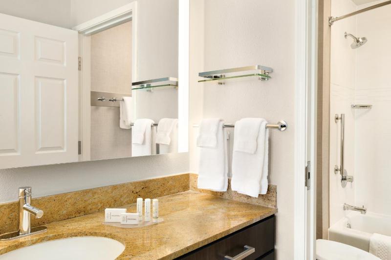 Residence Inn by Marriott Denver City Center - image 20
