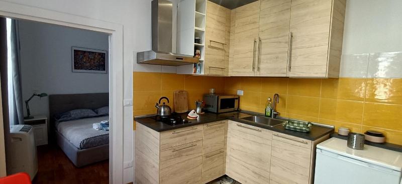 Terrace Apartment On The Monuments Of Rome - image 2