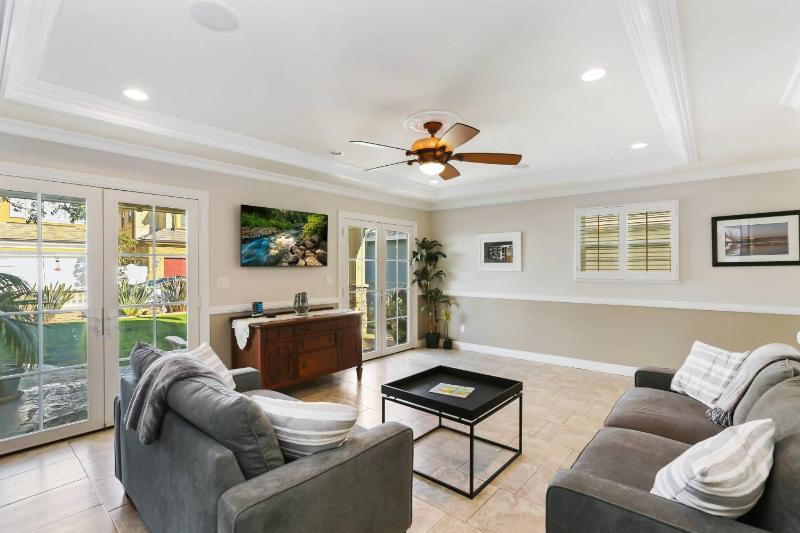 821 West Bay Avenue - image 37