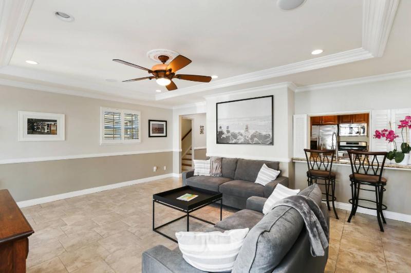 821 West Bay Avenue - image 27