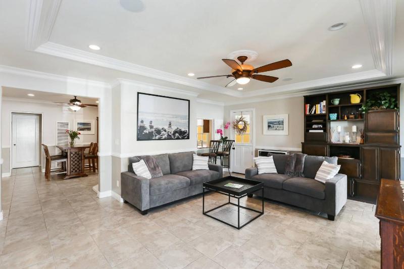 821 West Bay Avenue - image 7