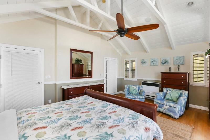 821 West Bay Avenue - image 5