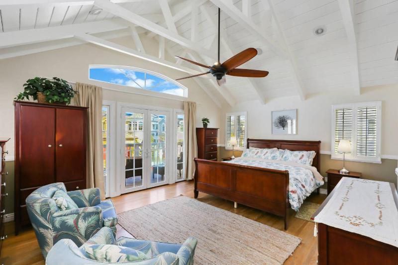 821 West Bay Avenue - image 14