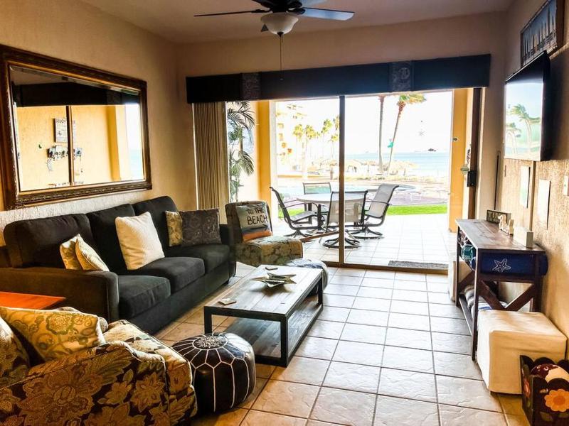 Sandy Beach Princesa A103 Ocean Front Resort - image 16