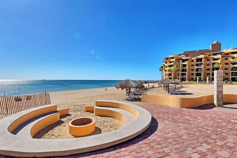 Sandy Beach Princesa A103 Ocean Front Resort - image 37