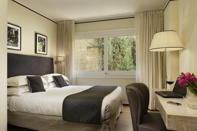 Classic Suite image 2