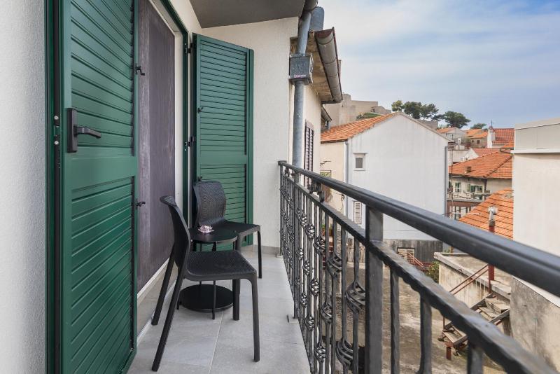 Apartments with parking space Sibenik - 21075 - image 8