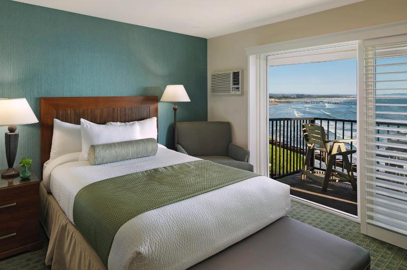 Partial Ocean View, King image 1