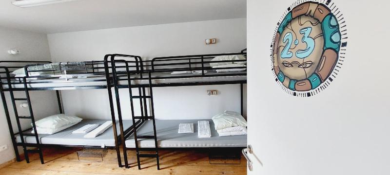 Quadruple Room with Bathroom image 3
