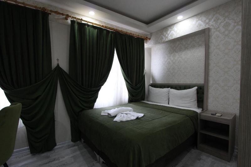 Standard Single Room image 2