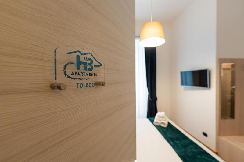 Deluxe Double Room with Shower image 4