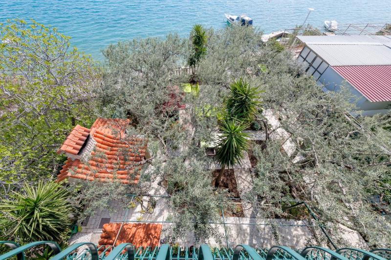 Studio with Balcony and Sea View image 2