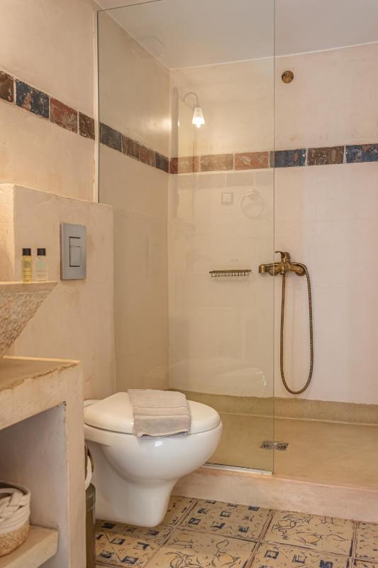 Double Room with Garden View image 2