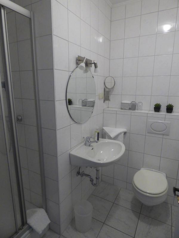 Double Room image 2
