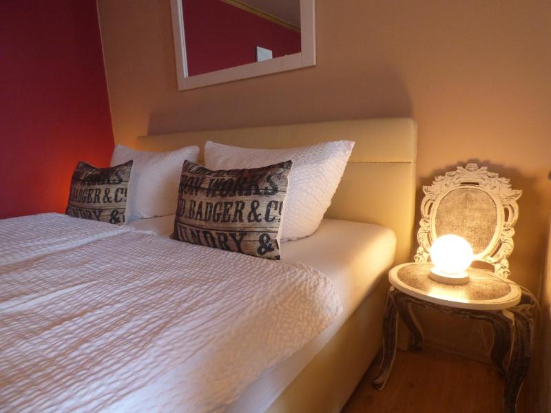 Comfort Double Room with Spa Bath image 2