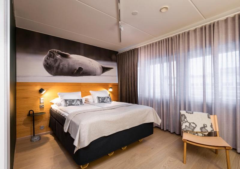 Superior Queen Room image 4