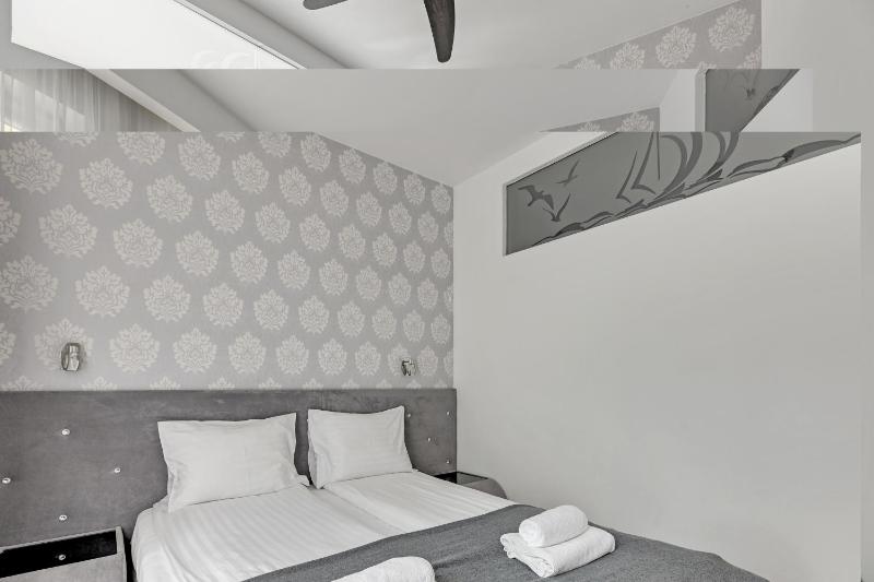 Apartament Molo - ACCO RENT - image 6