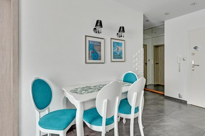 Apartament Molo - ACCO RENT - image 3