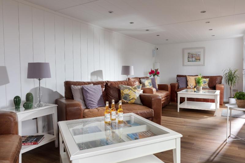 Gyllyngvase House - image 21