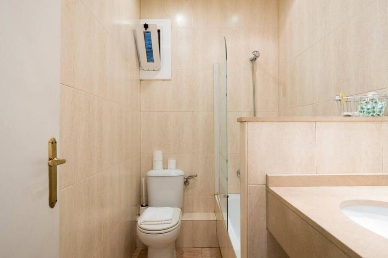 Bebarceloner Poble Nou Apartaments - 2 bedroom - image 16