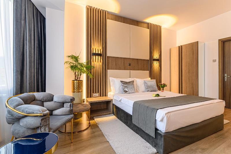 Superior Double Room image 2
