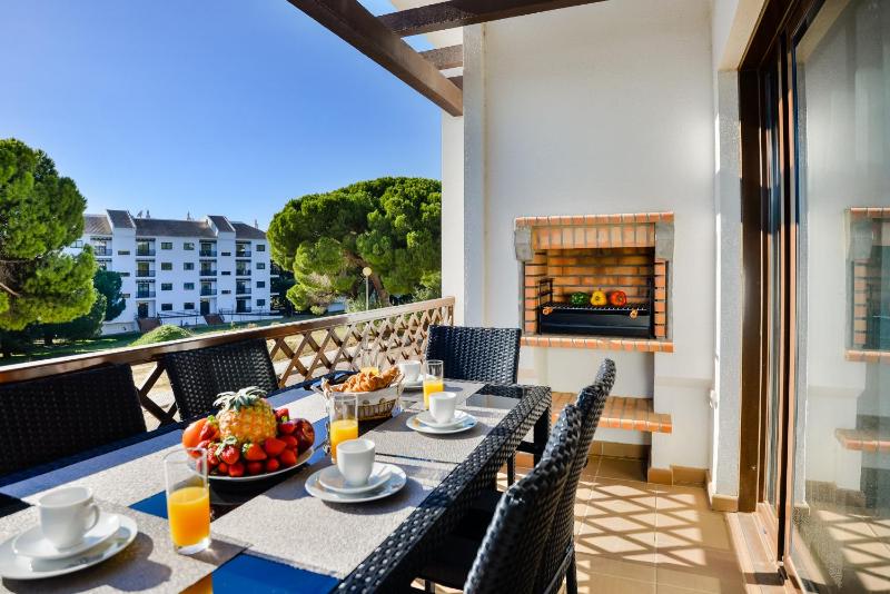 Falesia Beach B Images