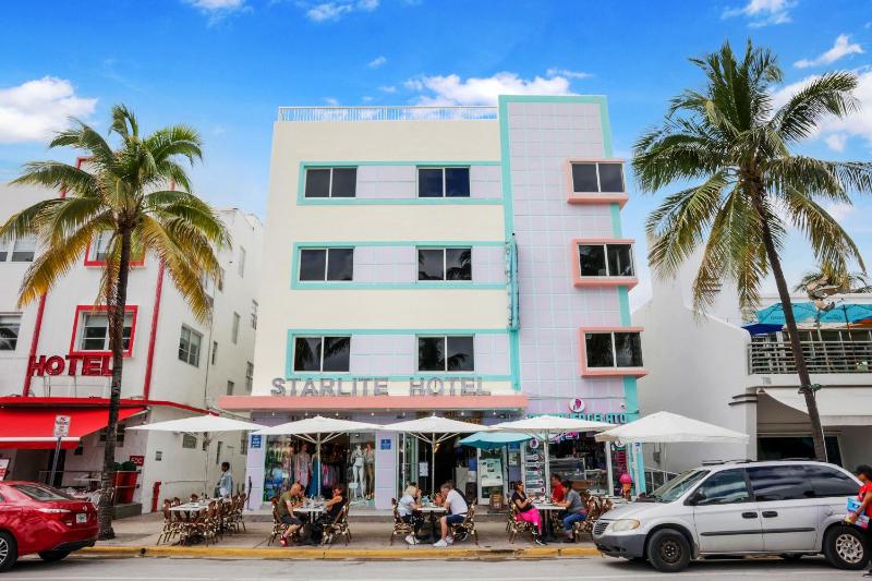 Starlite Hotel - image 47