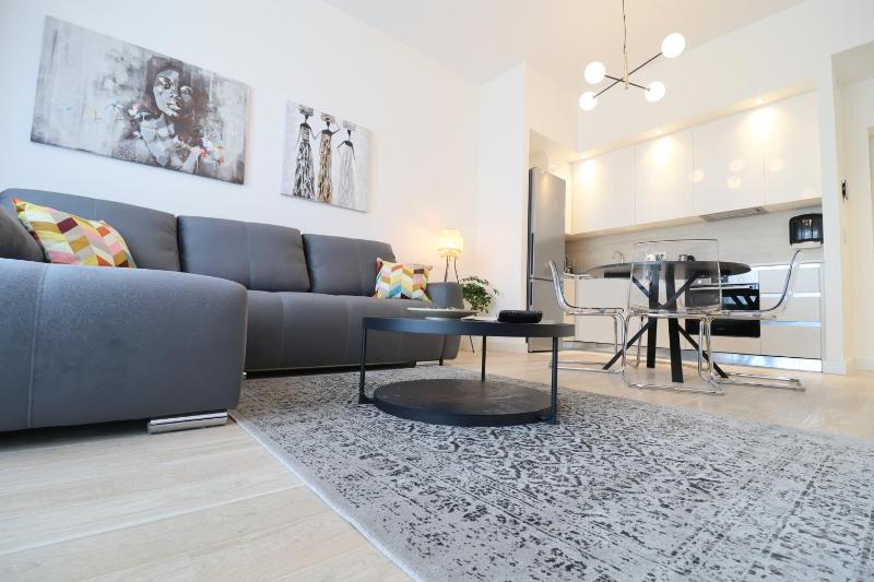Deluxe Apartment image 1
