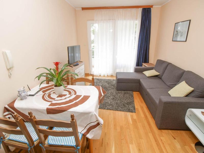 Apartments with parking space Makarska - 20626 - image 19