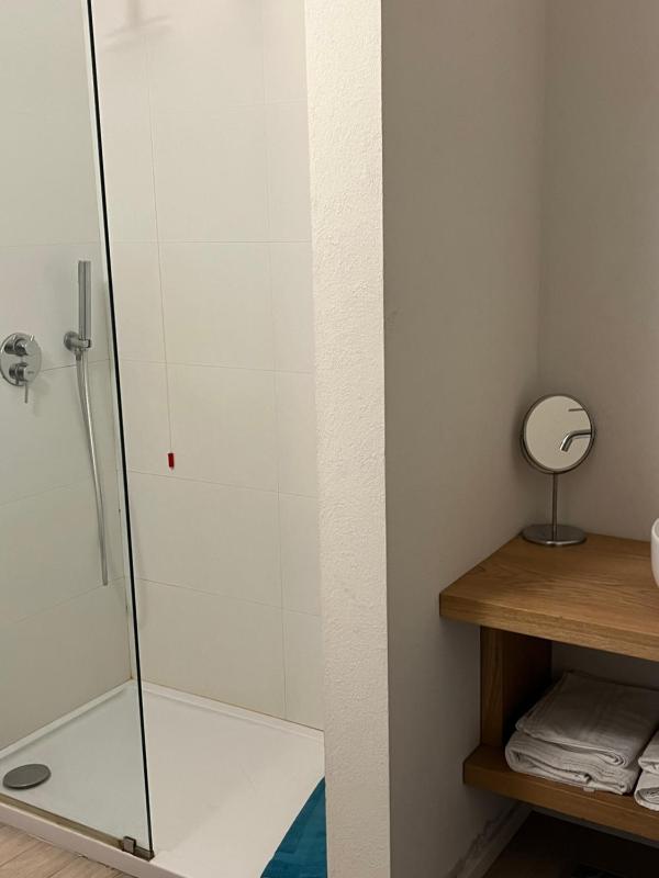 Double Room image 1